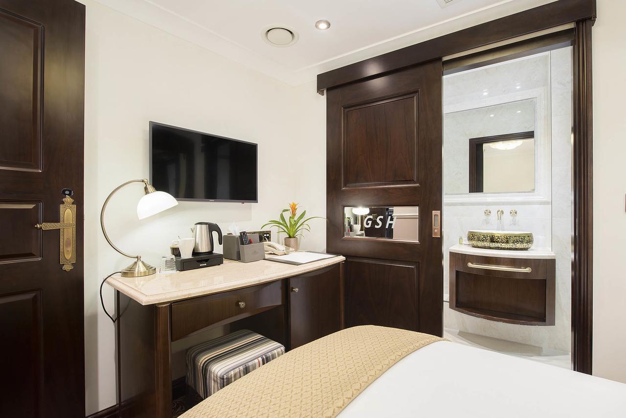 The George Street Hotel Oxford Exterior foto A room at the hotel